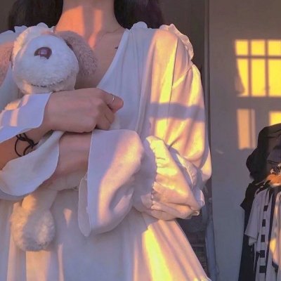 古堡女魔君